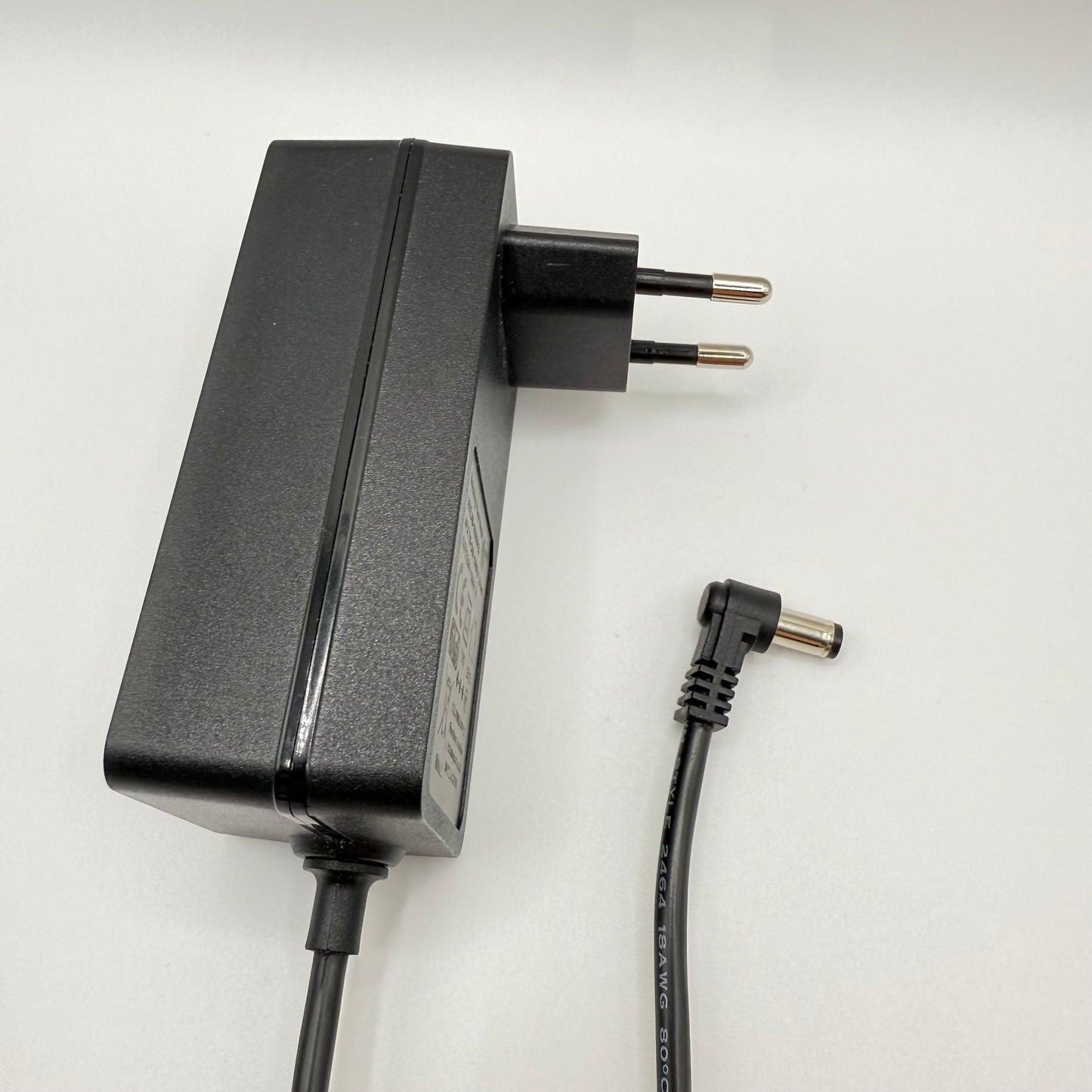 Bitaxe Replacement Power Supply 31.2W (5.2V/6A)
