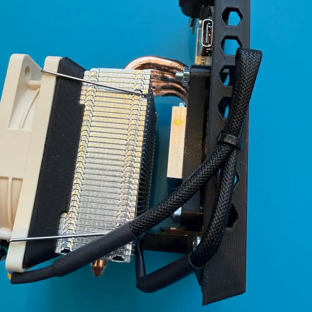 Picture of the cable management