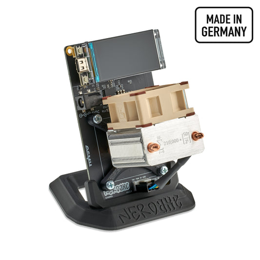 Front view of the Nerdaxe Gamma Made in Germany